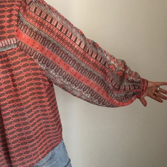 SOLD Lucky Brand Boho Long Sleeves Blouse Top - Picture 3 of 5